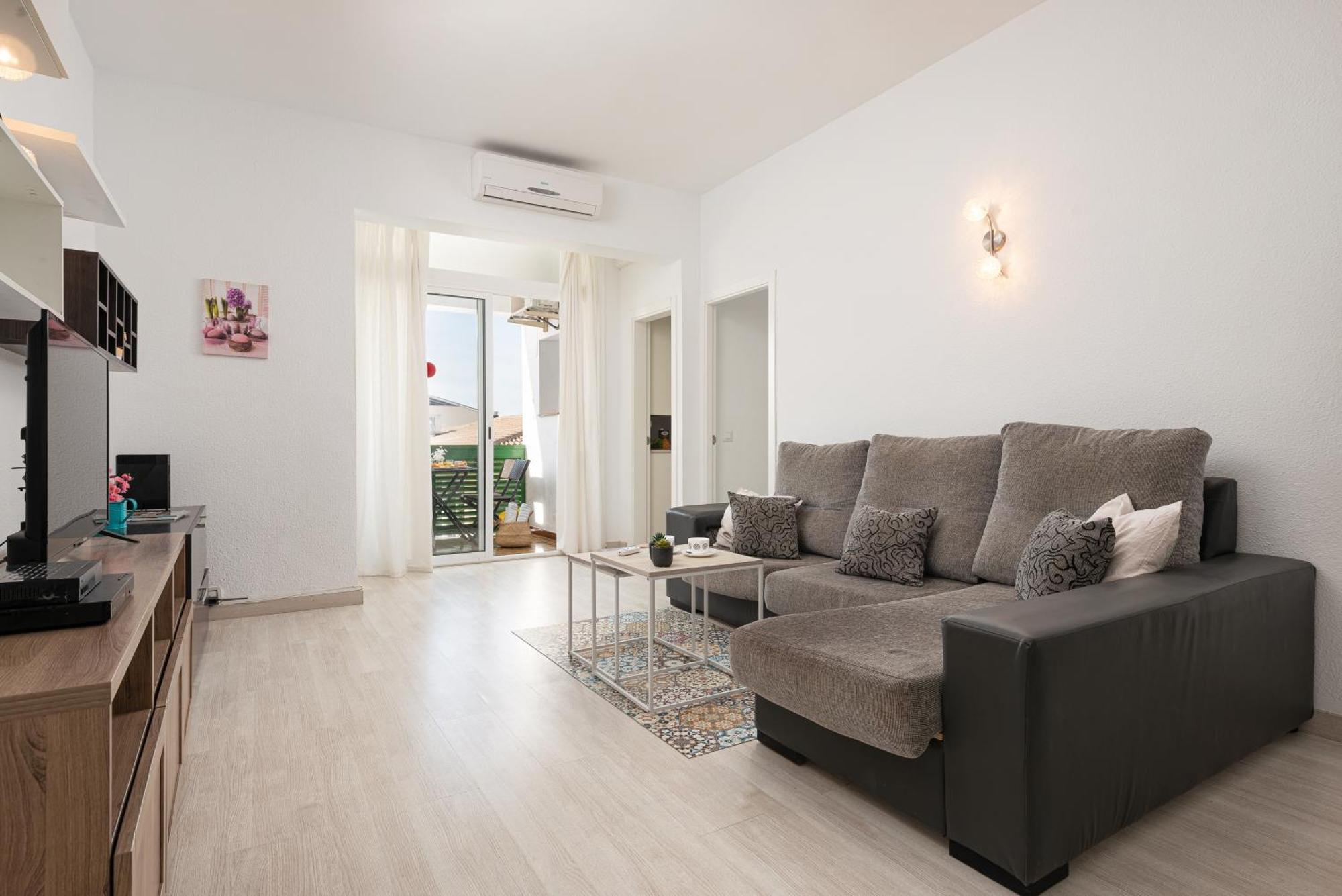 Apartment Xara Torres, At The Beach Of Alcudia Port de Alcudia  Eksteriør bilde