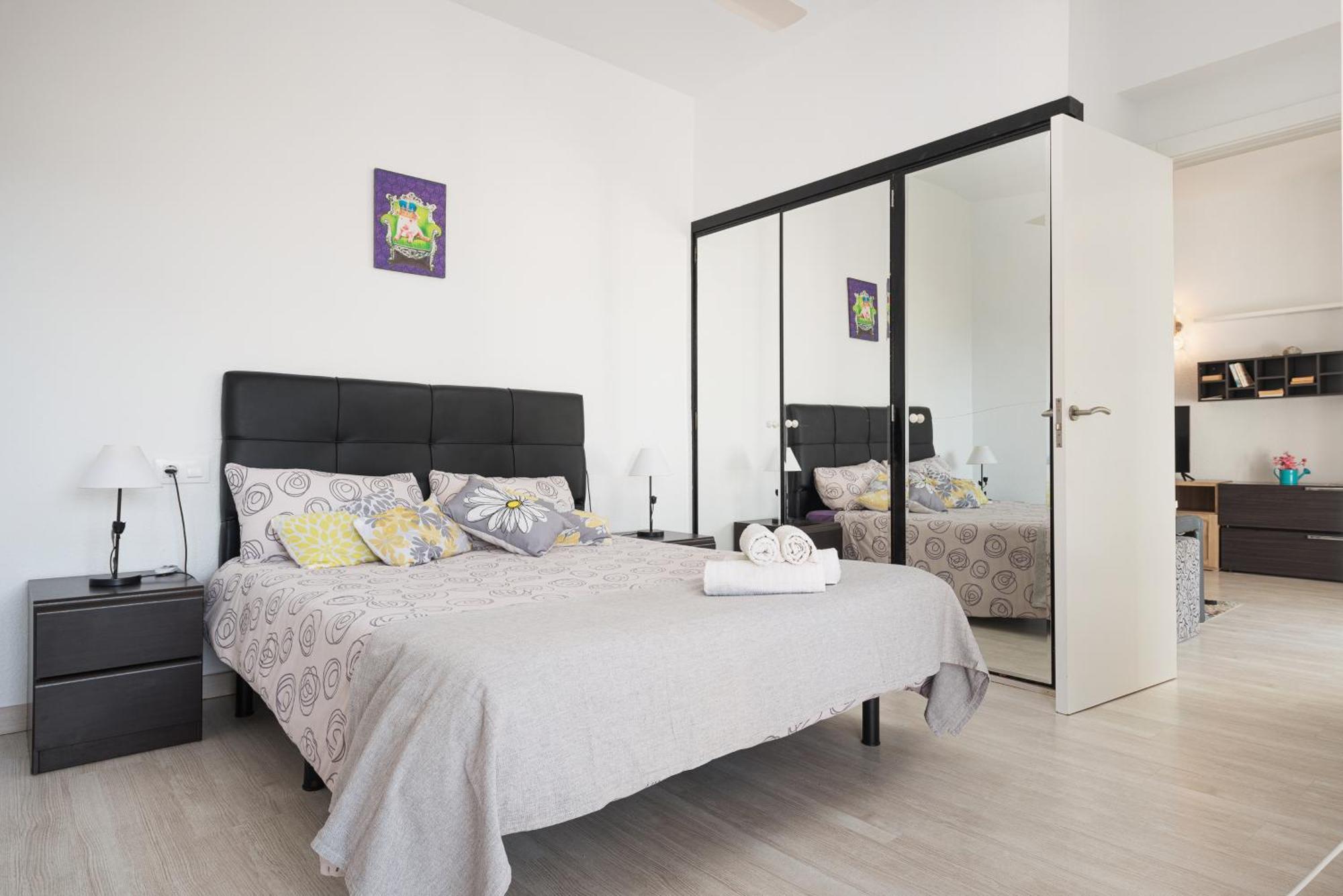 Apartment Xara Torres, At The Beach Of Alcudia Port de Alcudia  Eksteriør bilde
