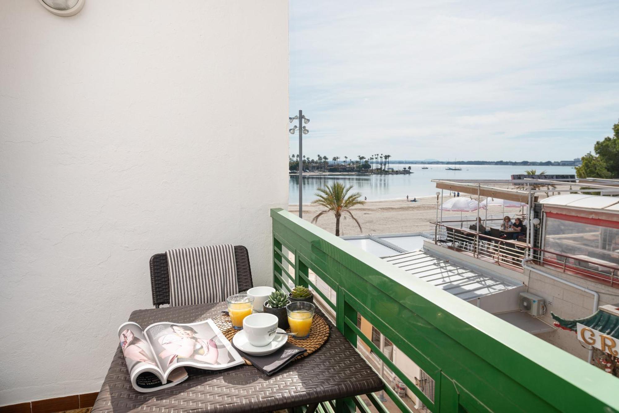 Apartment Xara Torres, At The Beach Of Alcudia Port de Alcudia  Eksteriør bilde